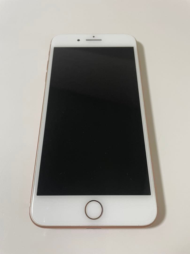 24時間以内発送iPhone 8 Plus 64GB SIMフリー