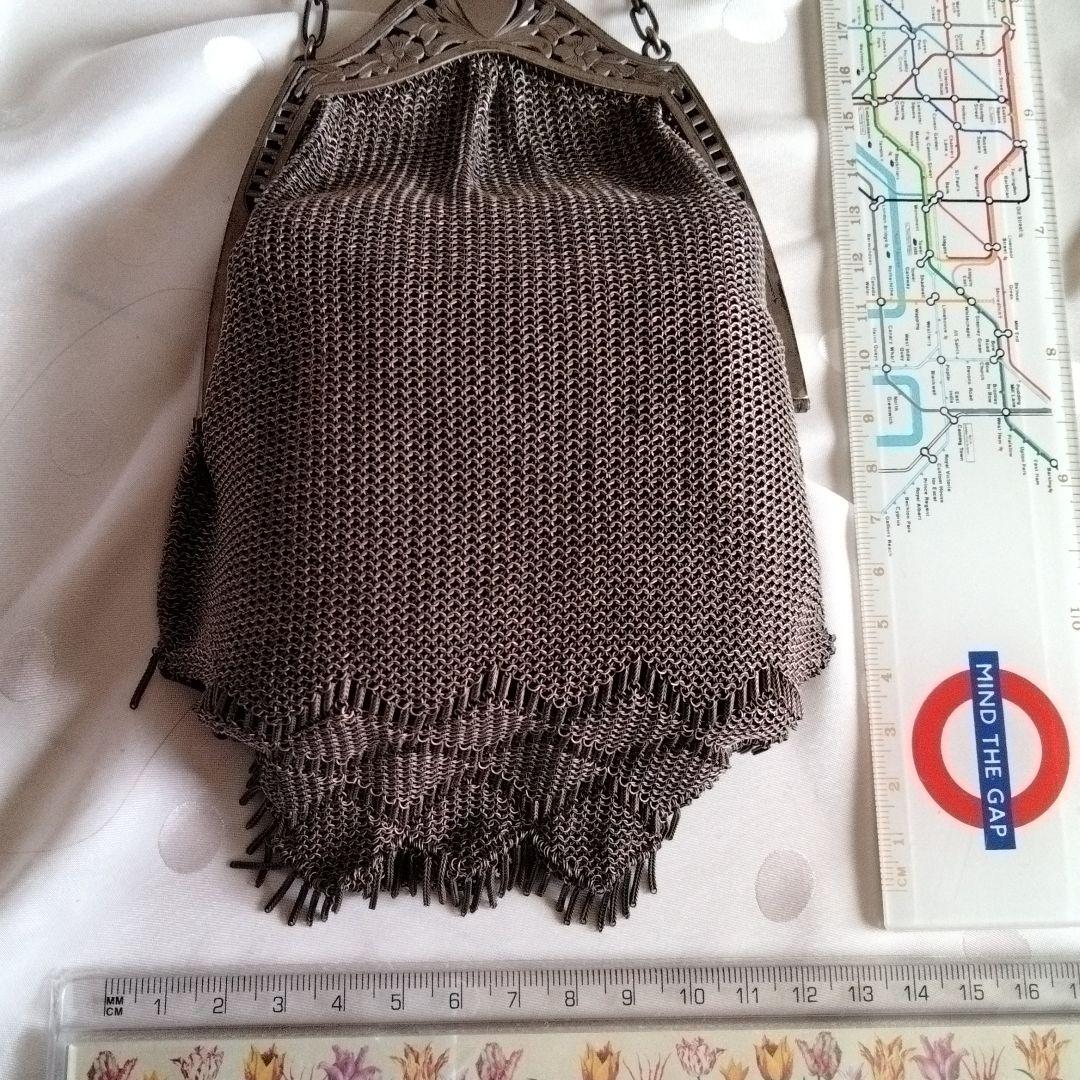 アンティークメッシュシルバーカラーバック希少品