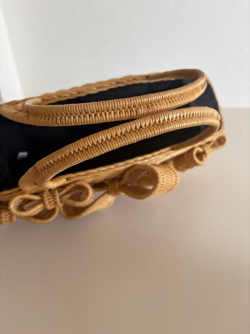 アナトリエ　Anatelierリボン かごバッグ