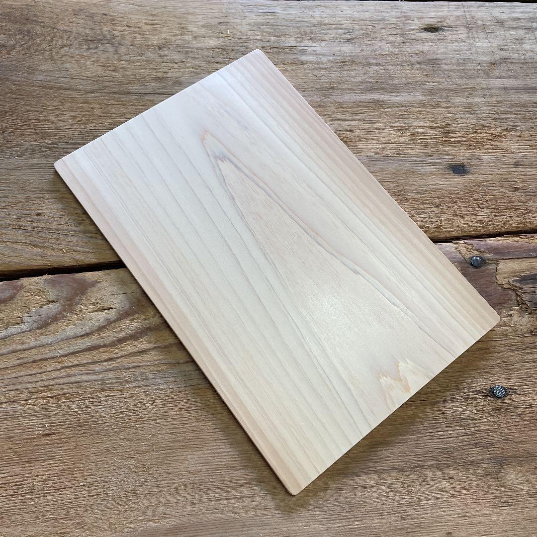 ノエルページ　パン木皿　吉野産檜　約15×18センチ　10枚