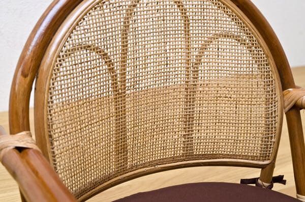 作りが丁寧です！回転する座椅子！！