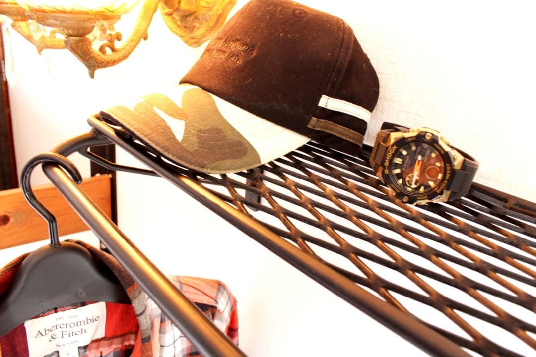 アイアン壁掛けハンガーラック・エキスパンドメタル棚・飾り棚