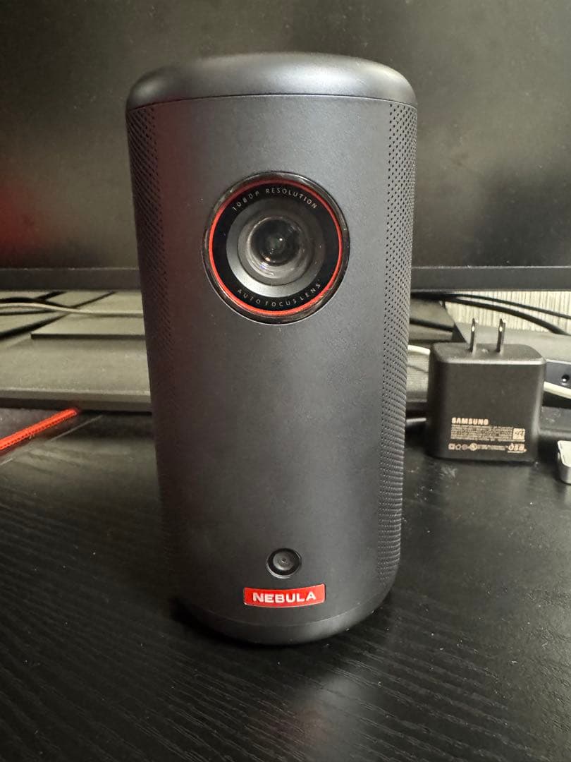 Anker Nebula Capsule 3 スタンド付き