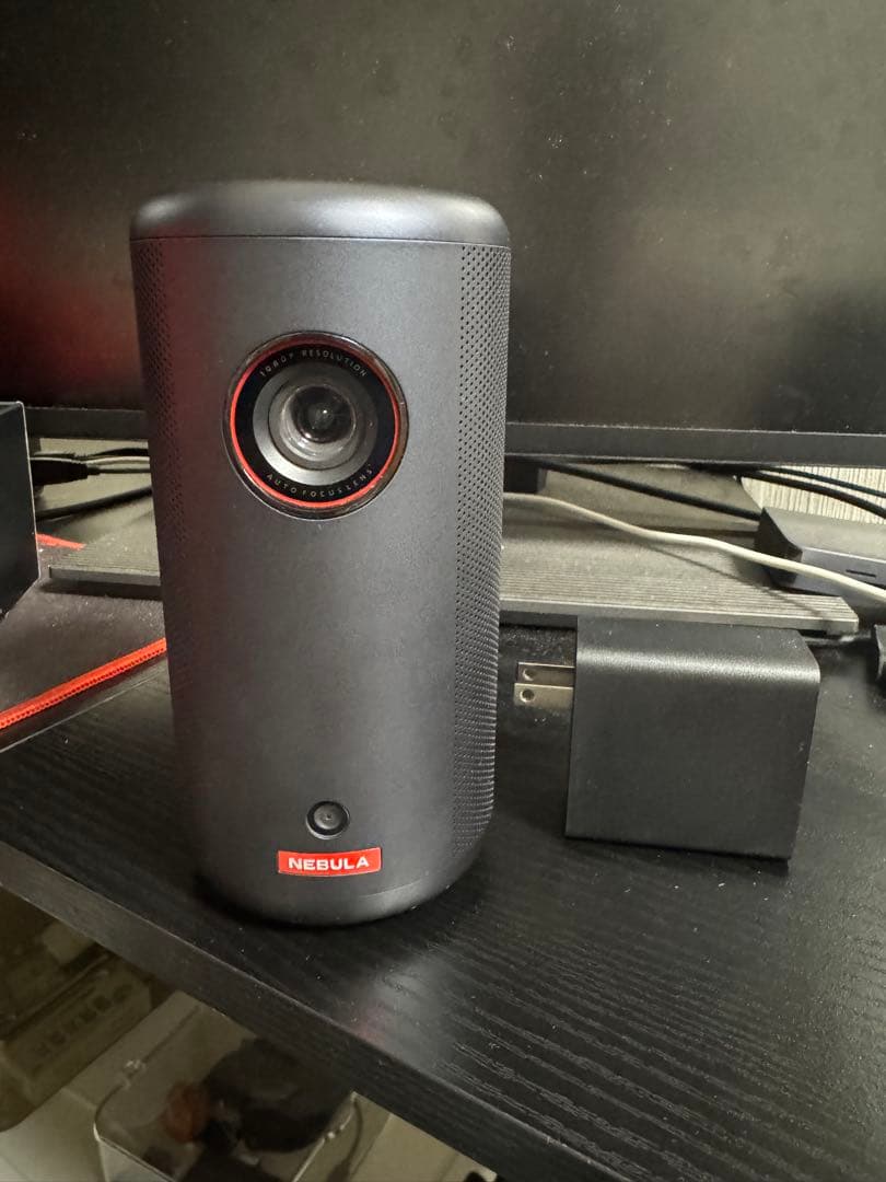 Anker Nebula Capsule 3 スタンド付き