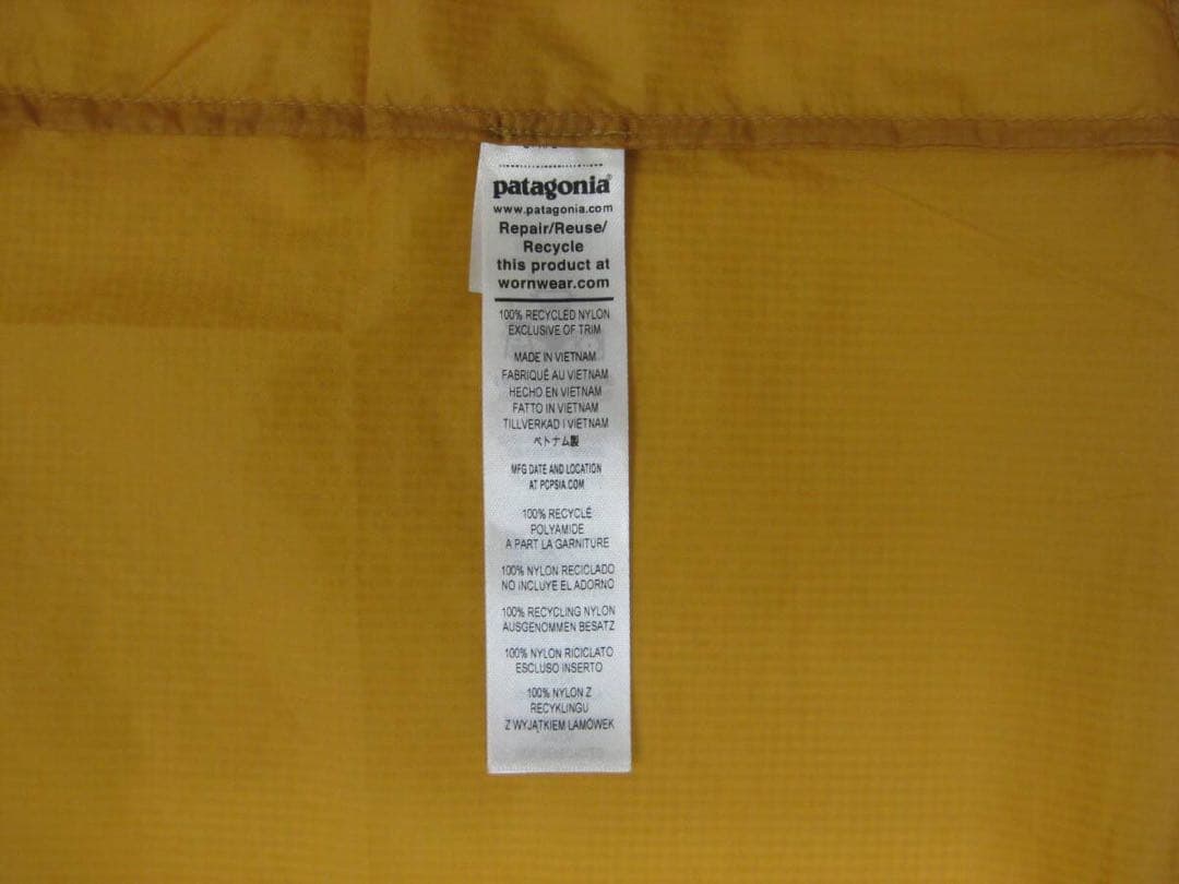 新品 patagonia パタゴニア フーディニジャケット メンズ S