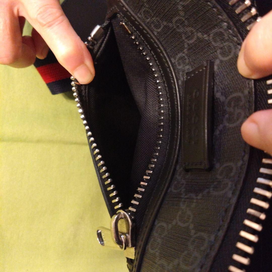 GUCCI グッチダークグレー ショルダーバッグ