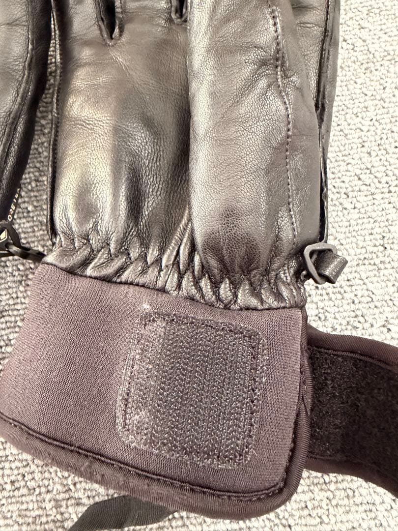 ヘストラOMNI GTX FULL LEATHER サイズ9 HAND CUFF