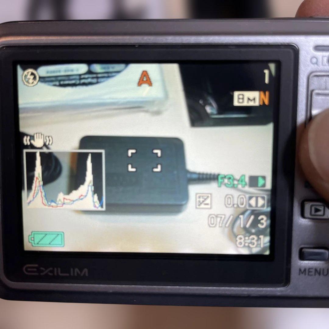 カシオ　EX-V8 デジタルカメラ　コンデジ　撮影可