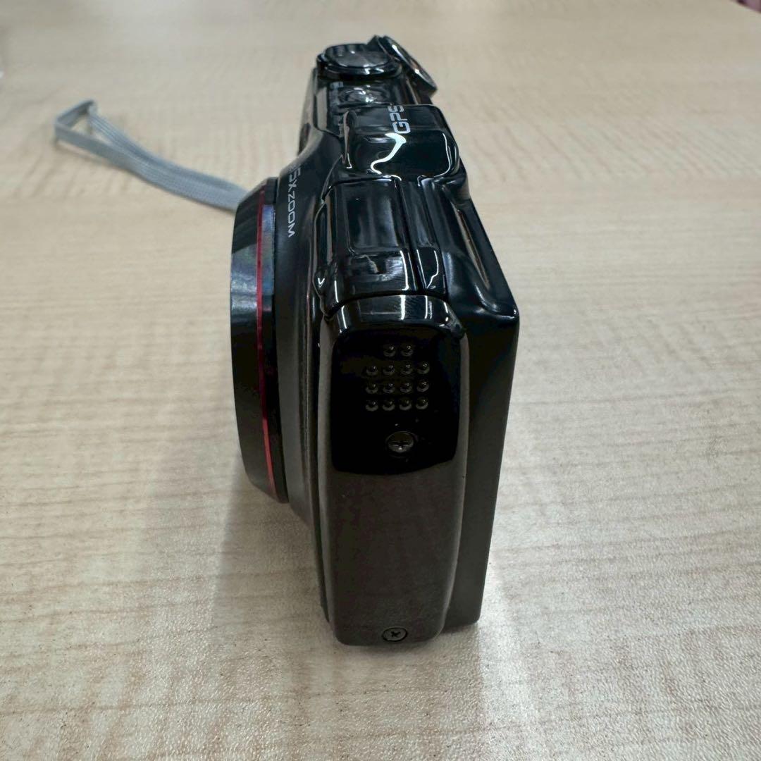 Fujifilm FINEPIX F200EXR コンパクトデジタルカメラ