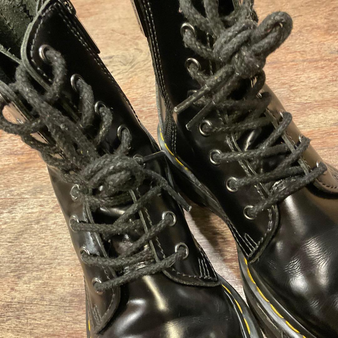 ドクターマーチン ジェイドン 厚底 8ホールブーツ JADON レディース