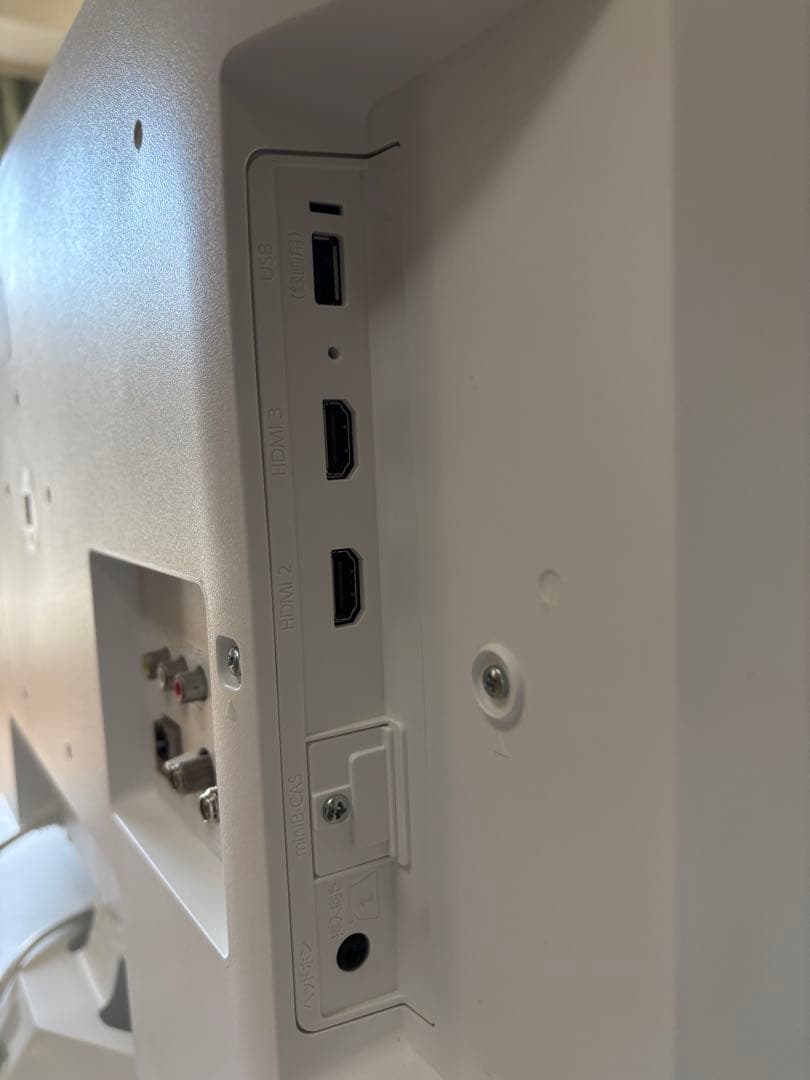 FUNAI 32インチ テレビ FL-32H210W ホワイト　白