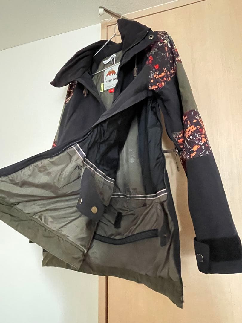 Burton スノーボード　スキー　ウェア