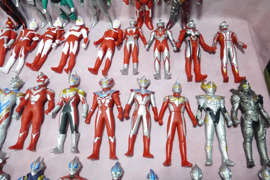 ウルトラヒーローシリーズ500　ウルトラマン　ソフビ　93体セット