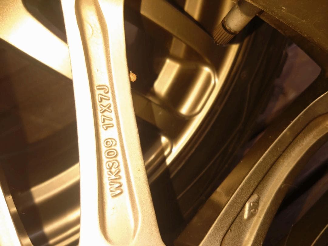 NSC direzza pcd100 5穴 7j タイヤ付き 215/45/17