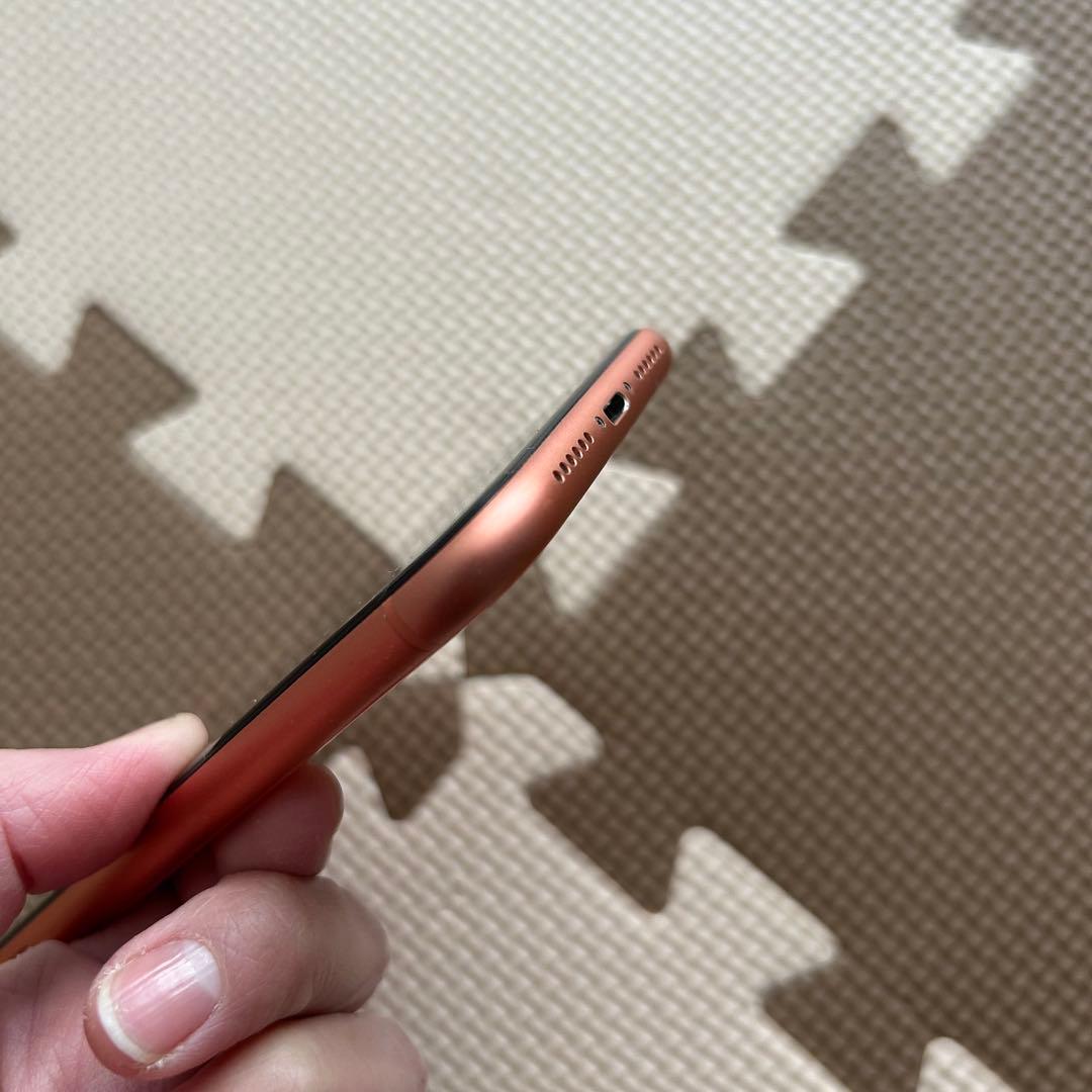 iPhone XR 本体　coral コーラル　128GB 箱付き　カメラ不良