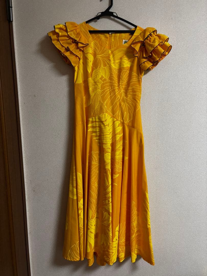 フラダンス 衣装 セット ワンピース6点＋レイ＋帽子 ハワイアン ドレスセット