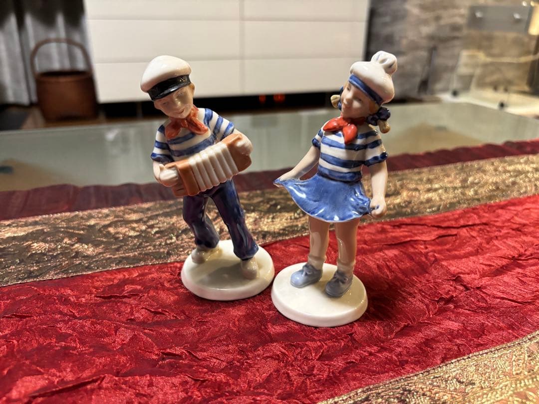ロイヤルコペンハーゲン　2007年　フィギュリンセット　オスカー＆スーザン