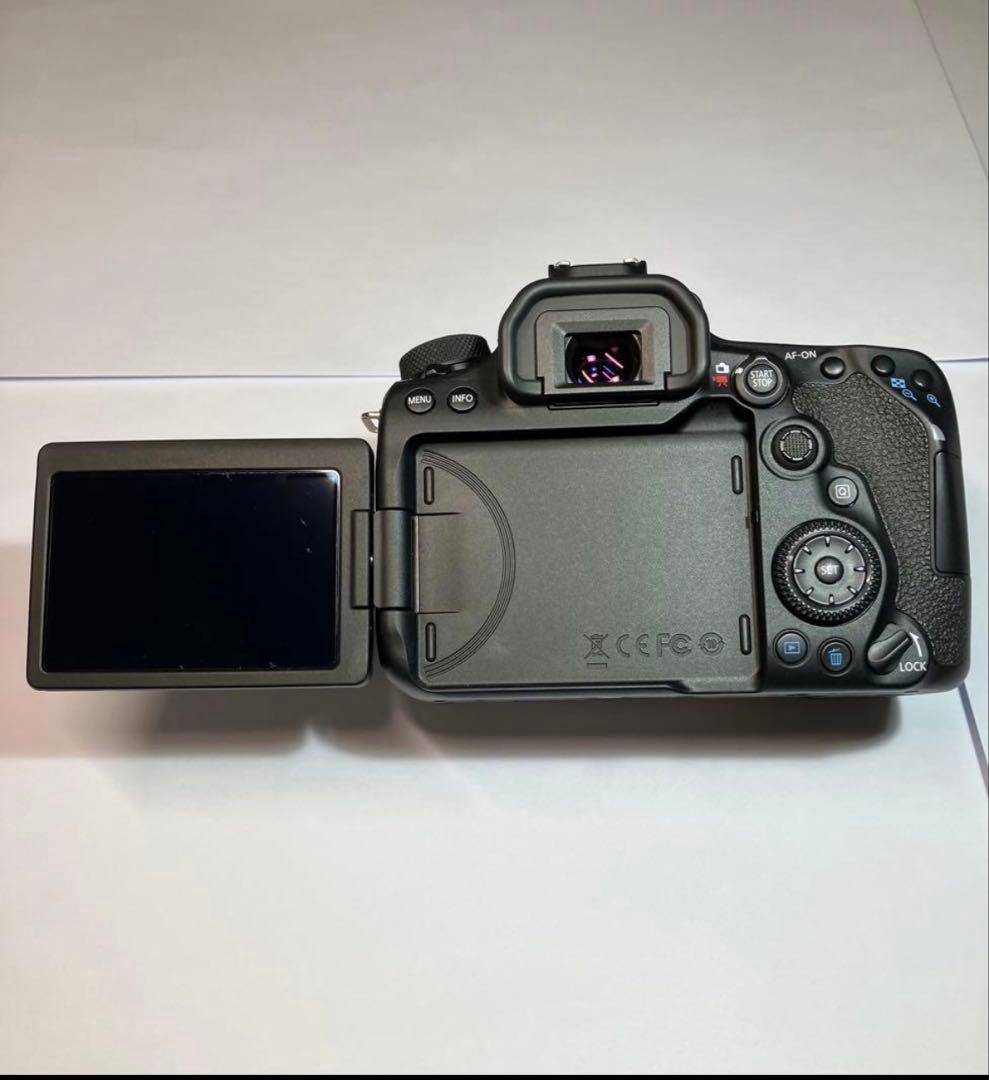 極美品Canon EOS 90D ボディ 本体