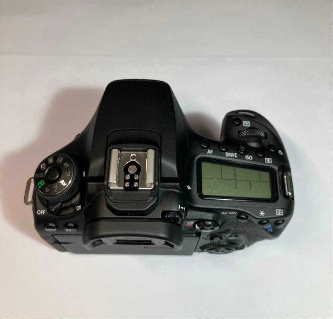 極美品Canon EOS 90D ボディ 本体