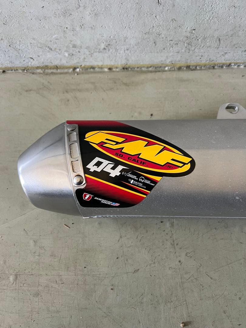 FMFQ4マフラー　FI KLX250用（サイレントボム3付）