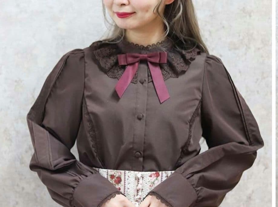 3点セット　ストライプ花柄ロングスカート　ブラウス　ペチスカート