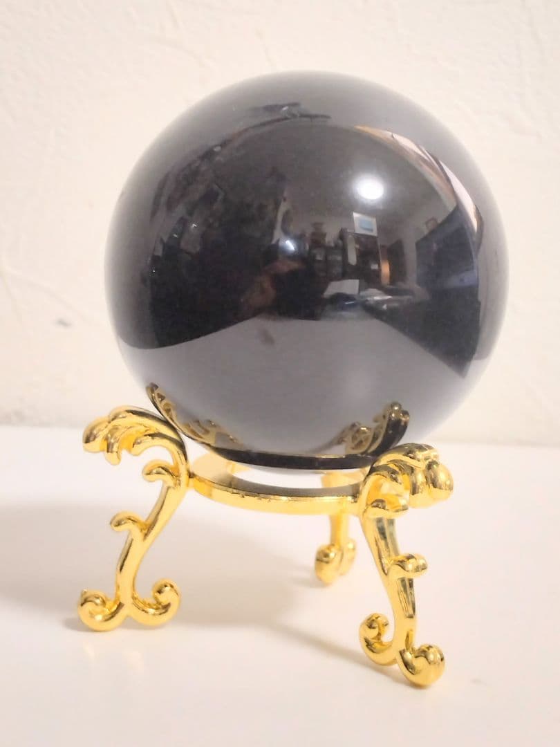 モリオン(黒水晶)丸玉52mm239g台座付き