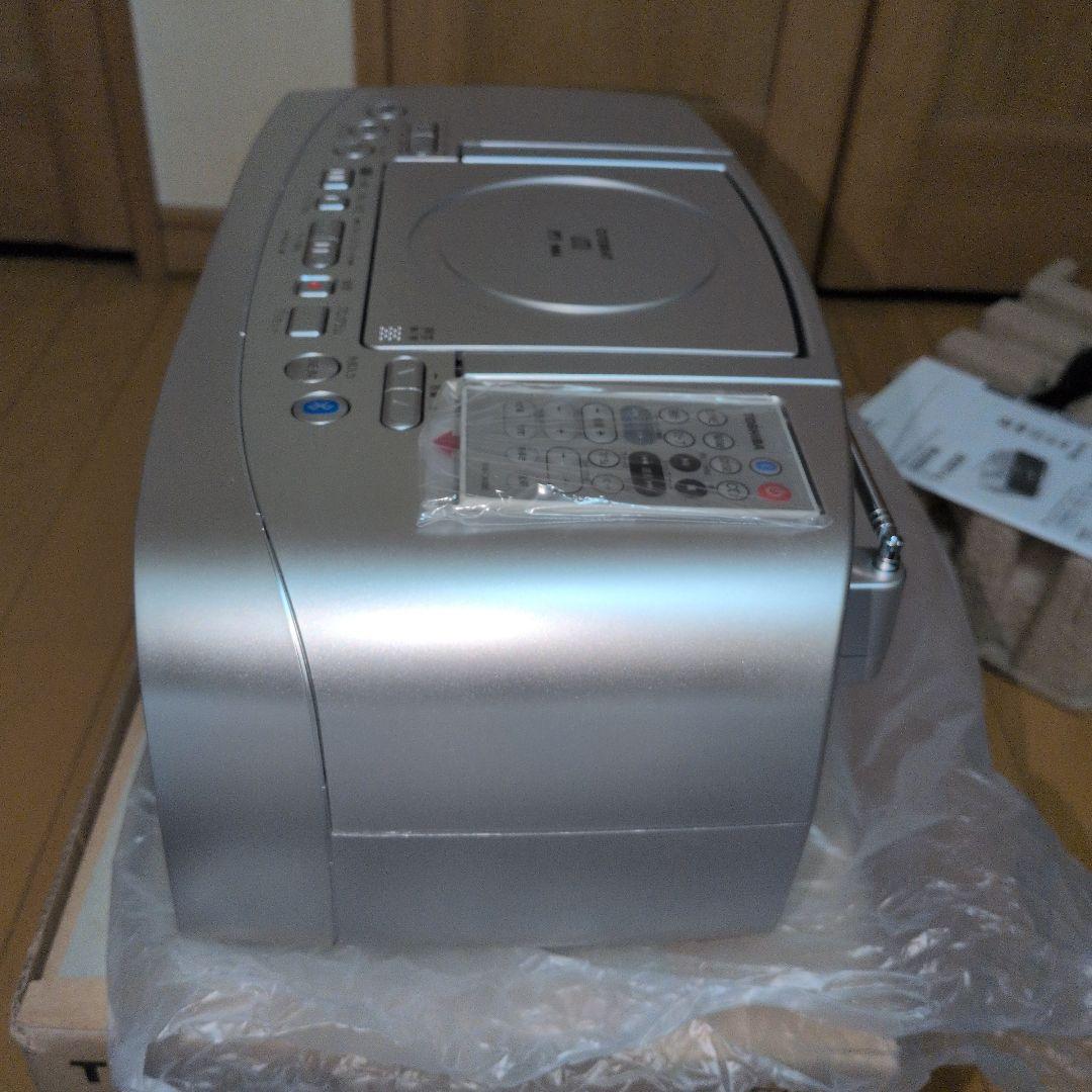 TOSHIBA　SD/USB/CDラジオ　TY-CWX80