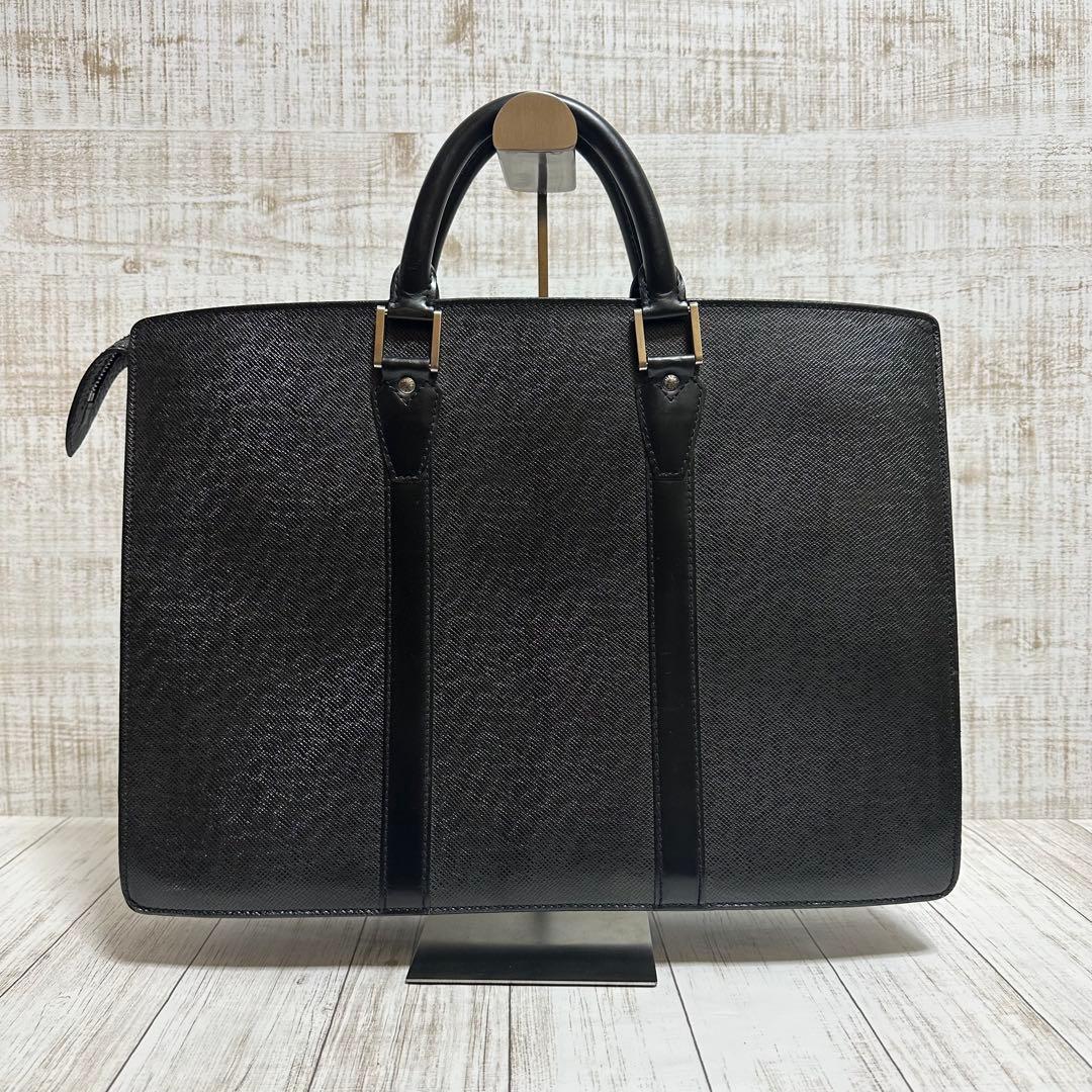 LOUIS VUITTON ルイヴィトン タイガ ポルトドキュマン ロザン