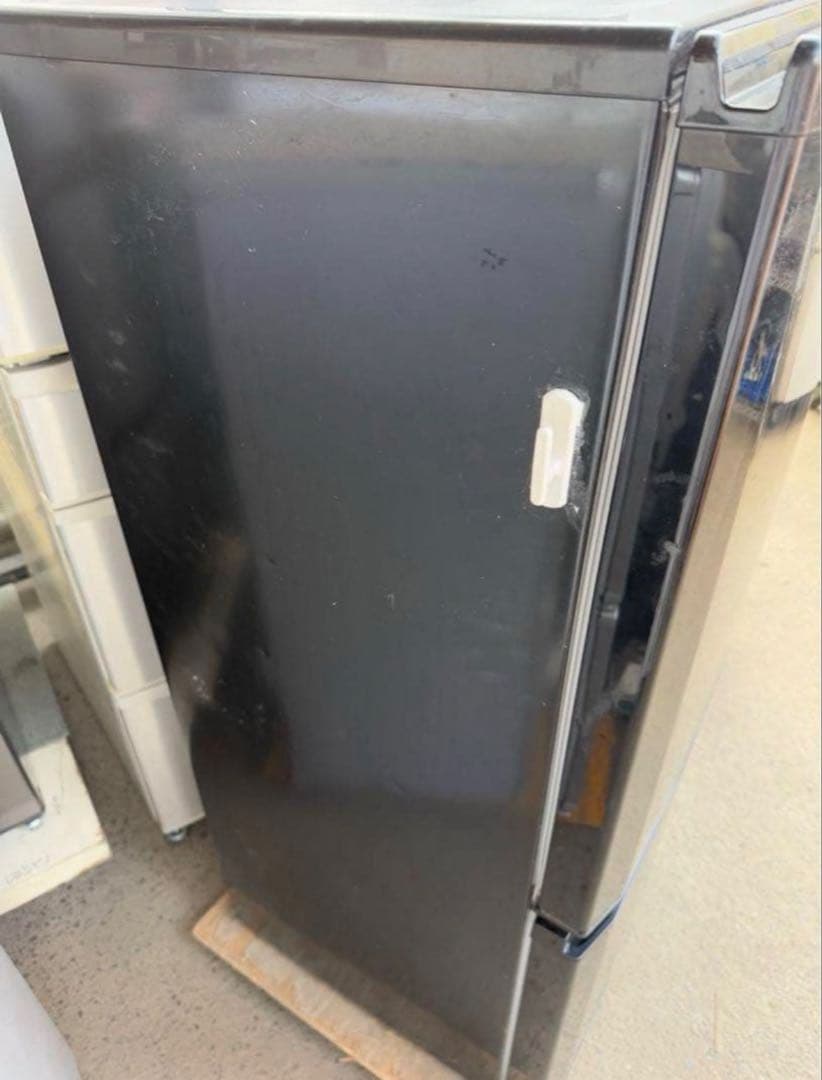 2016年式 146L 三菱 冷蔵庫 MR-P15Z-B