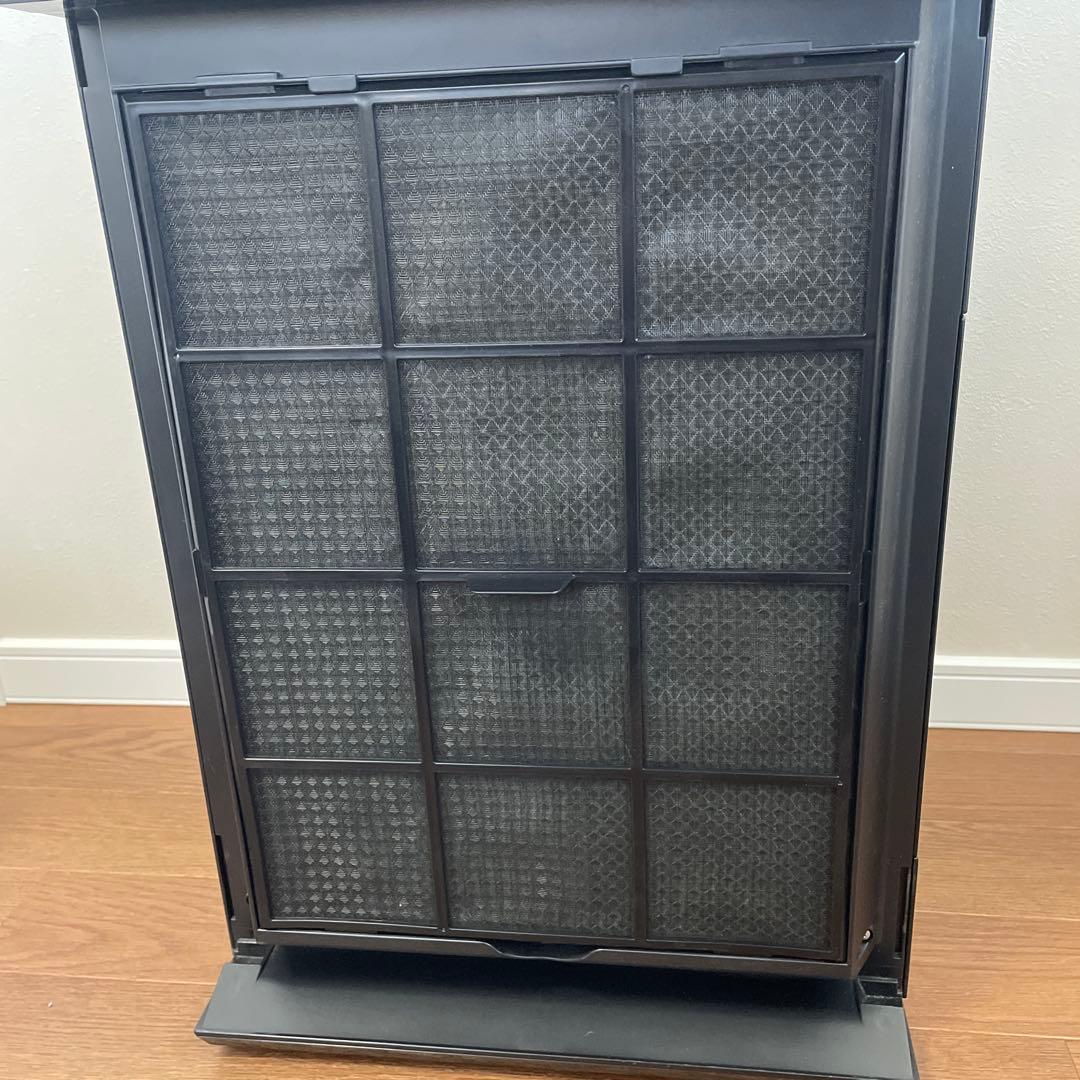 美品　パナソニック 加湿空気清浄機 ナノイーX搭載 ~31畳 F-VC70XT