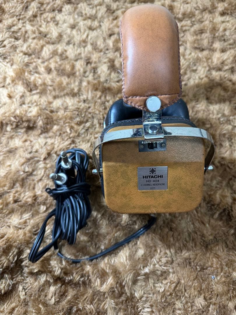 日立 HITACHI 4チャンネル ヘッドフォン HD-404