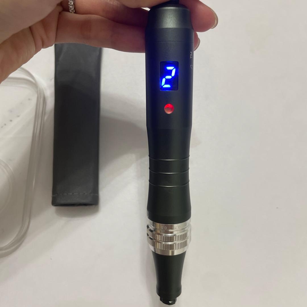 美品Dr.pen ULTIMA-M8 美顔器ダーマペン箱・付属品付き/動作確認済