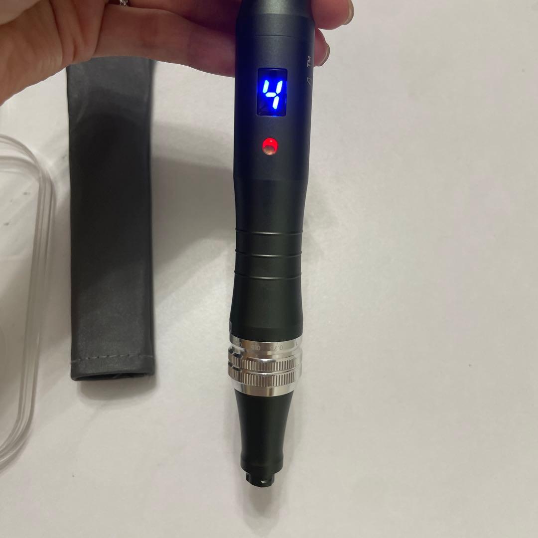 美品Dr.pen ULTIMA-M8 美顔器ダーマペン箱・付属品付き/動作確認済