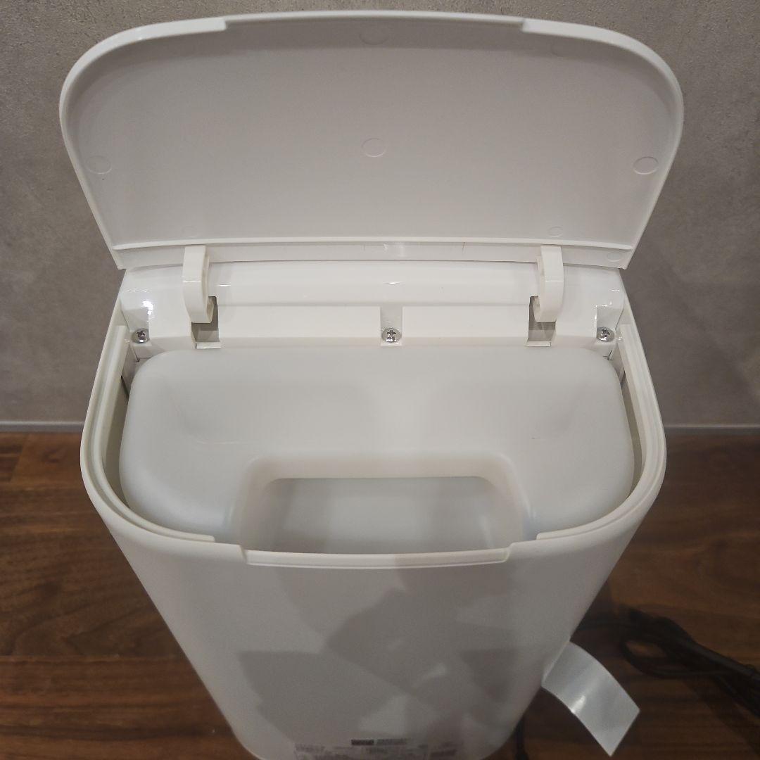 未使用品　siroca セラミックファンヒーター SH-3D171 E3