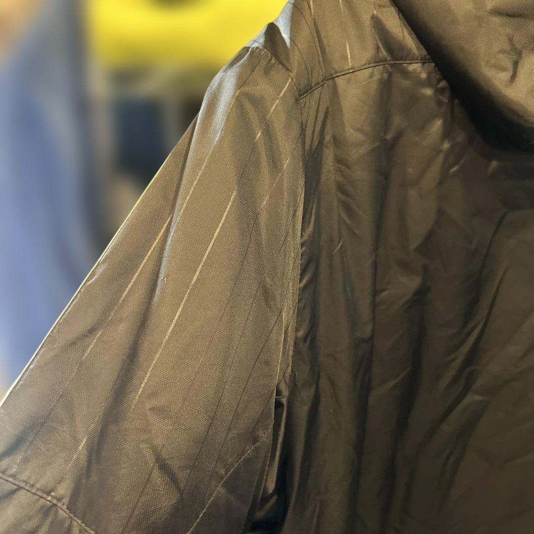 激安　adidas FCR 91 ロダンジュ ベンチコート 黒　ナイロン　中綿