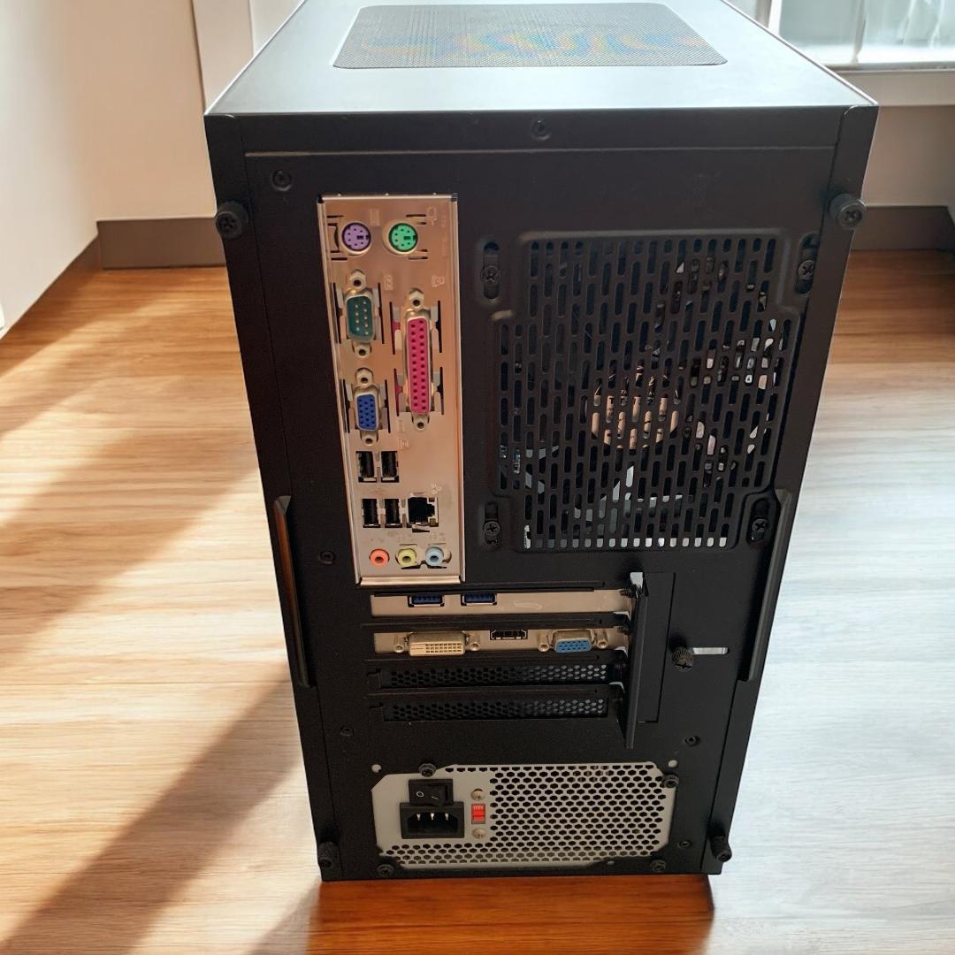 R001【美品】Thermaltake デスクトップ 自作 PC 本体 500W