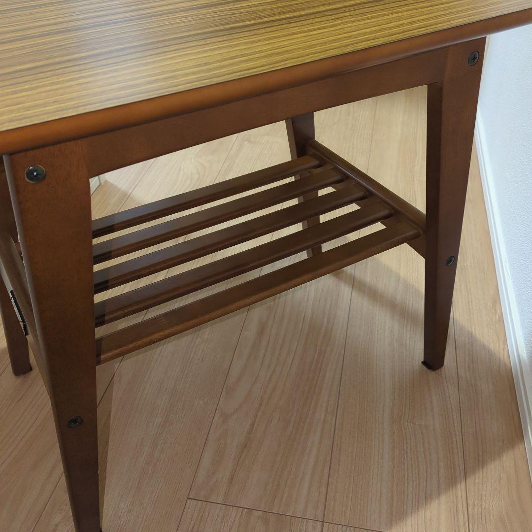 カリモク60 サイドテーブル　角割れあり