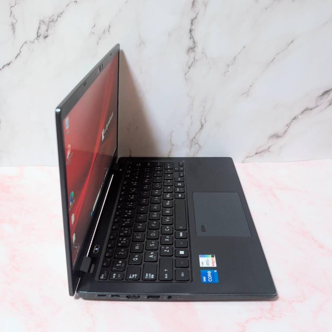 高性能 第11世代i5 16GB dynabook G83HU SSD256GB