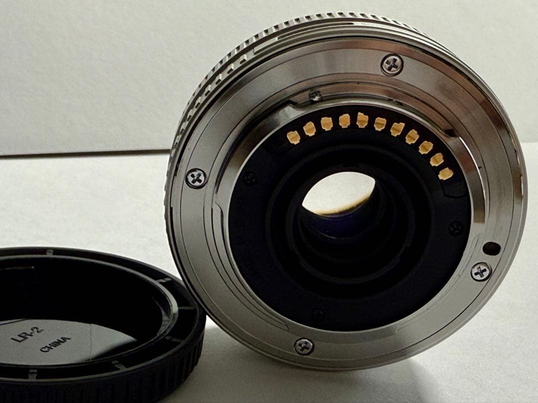 オリンパス M.ZUIKO DIGITAL 17mm f2.8 シルバー