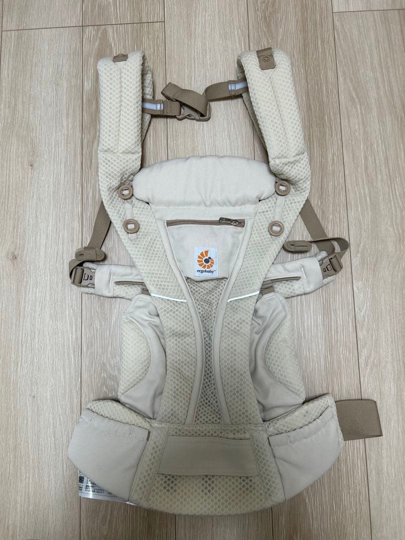 エルゴ抱っこ紐　ナチュラルベージュ＋収納袋　セット