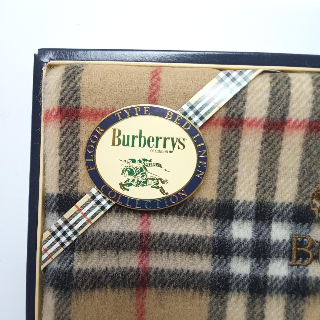 【未使用品】バーバリー　Burberry　ひざ掛け　ウール100％【W5-63】