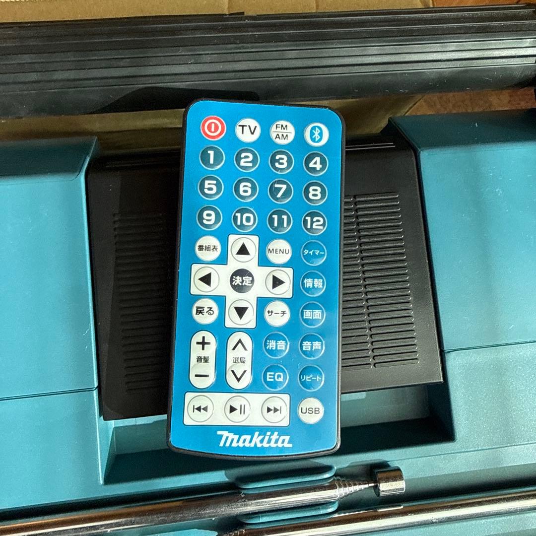 マキタ充電式ラジオ付きテレビ モデルTV100