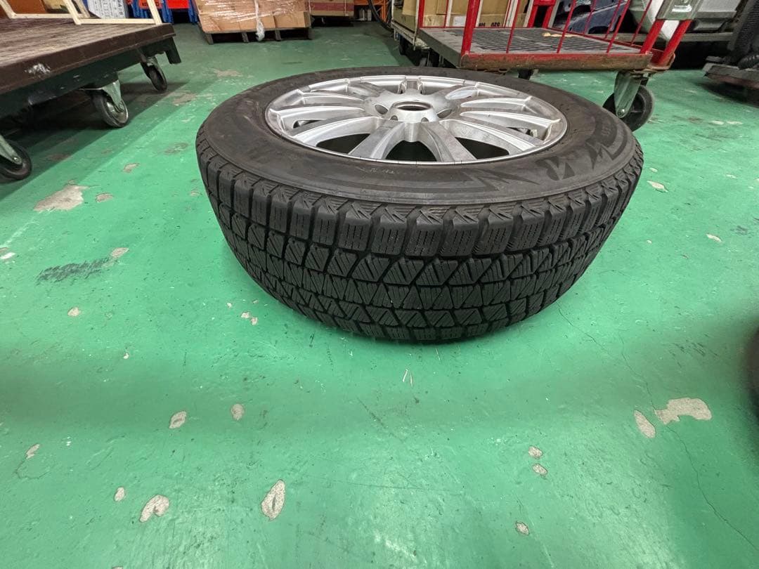 レクサスnx BRIDGESTONE18インチ225/60R18スタッドレス