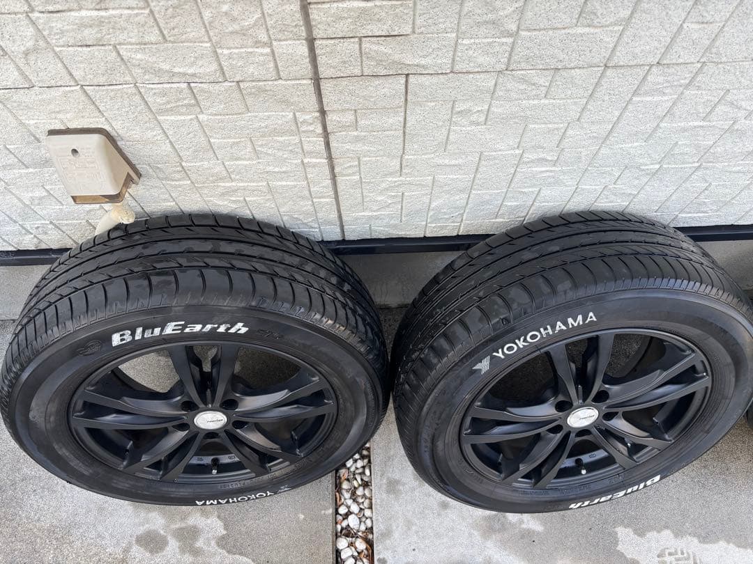 【24時間限定値下げ】17ブラックホイール＆225/60R17タイヤ4本セット