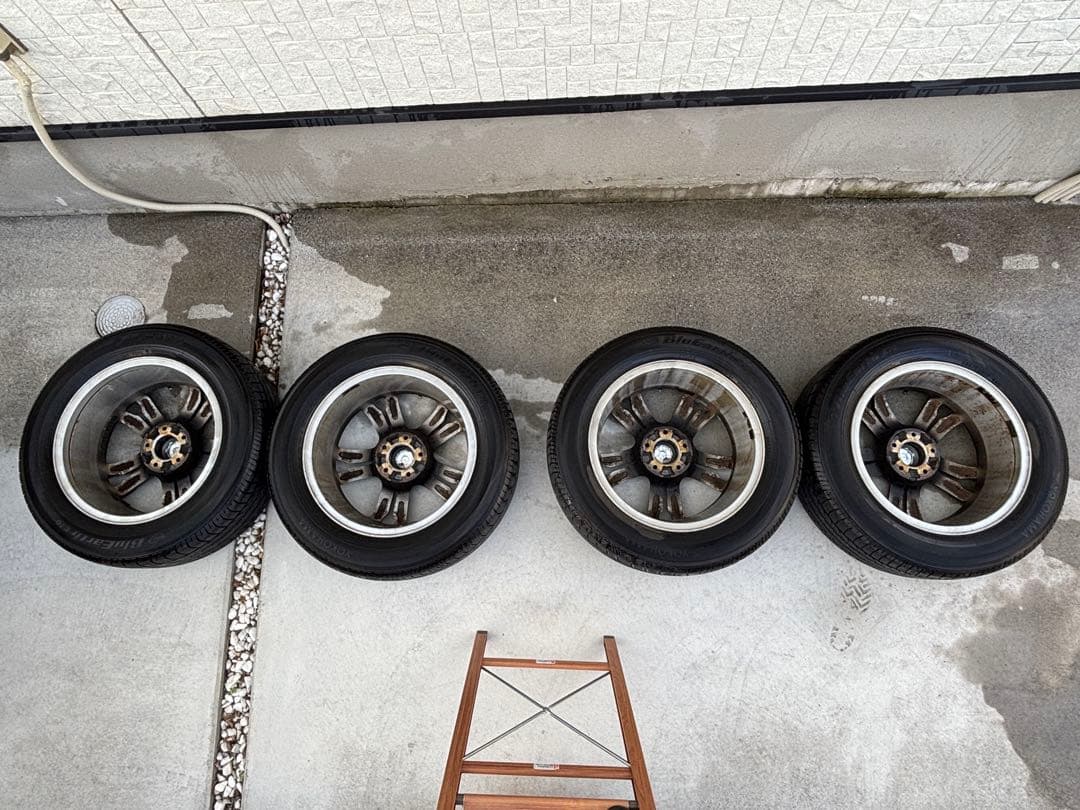 【24時間限定値下げ】17ブラックホイール＆225/60R17タイヤ4本セット