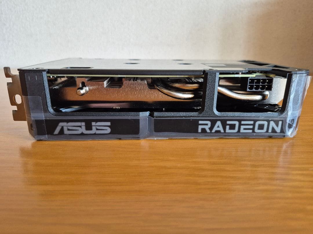 美品 ASUS Dual Radeon RX 9060 XT 8GB