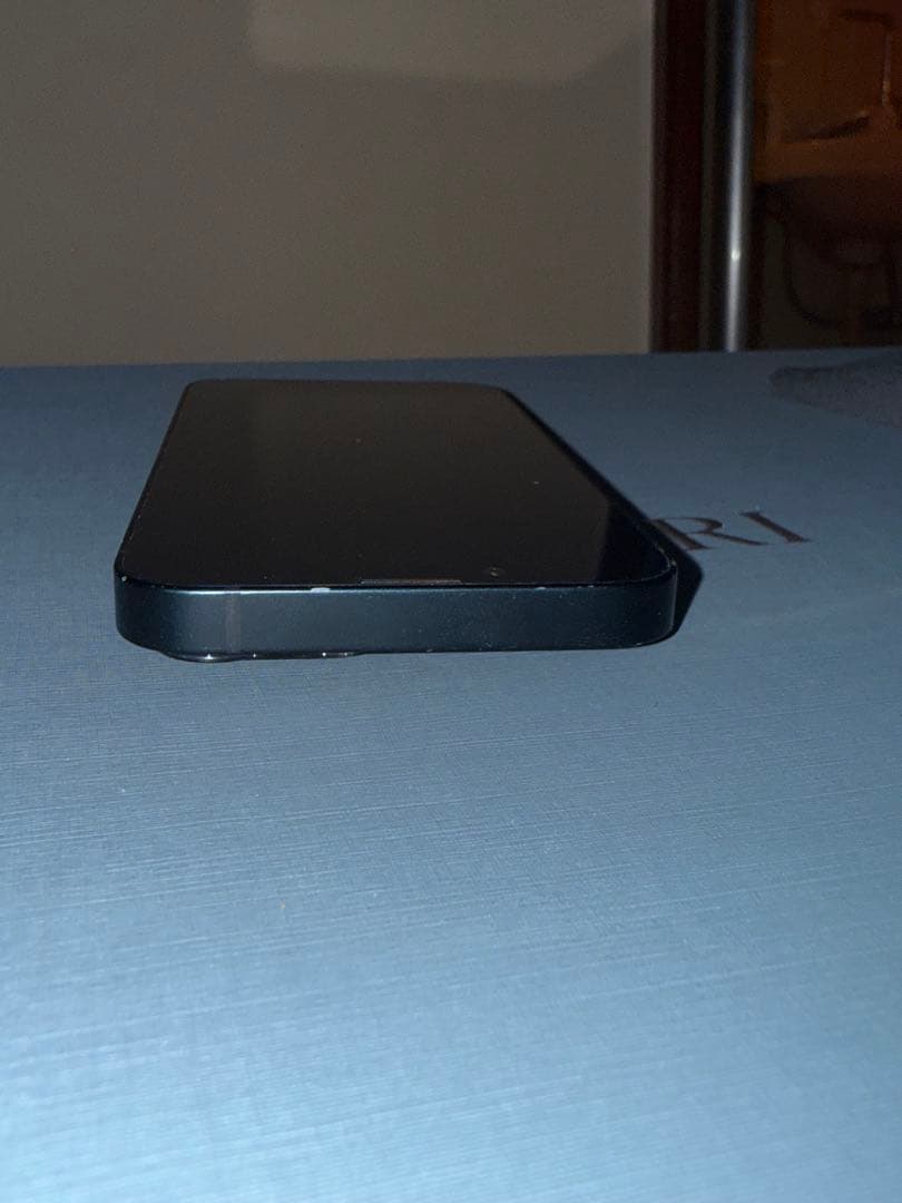 Apple iPhone 13 mini ミッドナイト　256gb 本体のみ