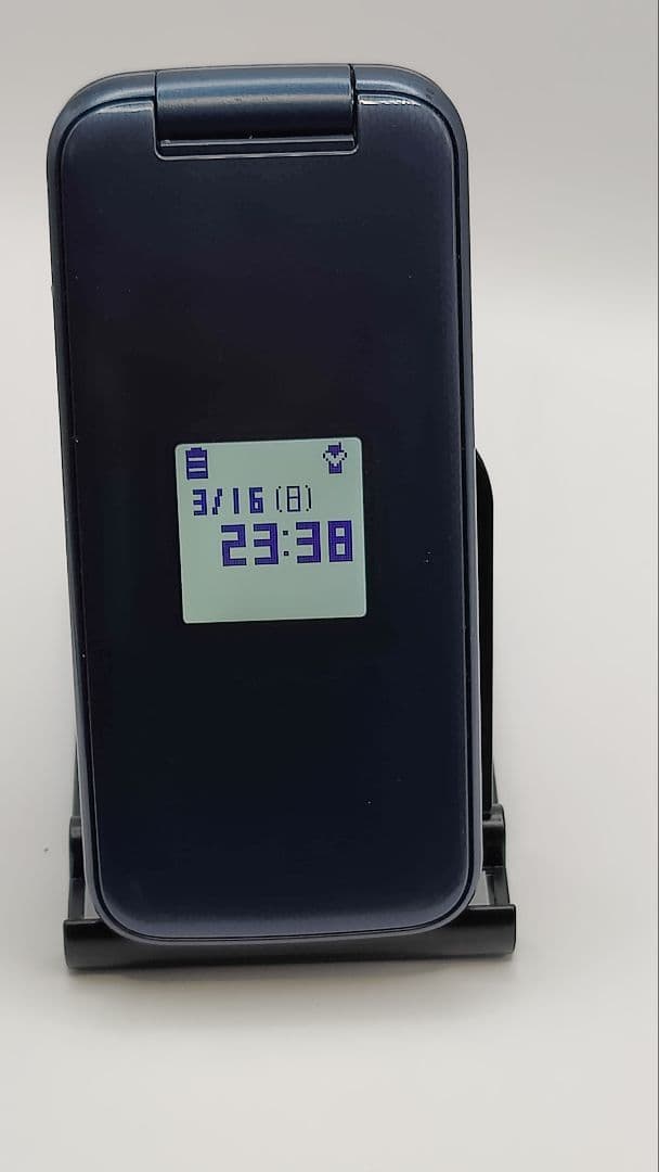 ✨ docomo らくらくホン F-01M ネイビー 携帯電話本体