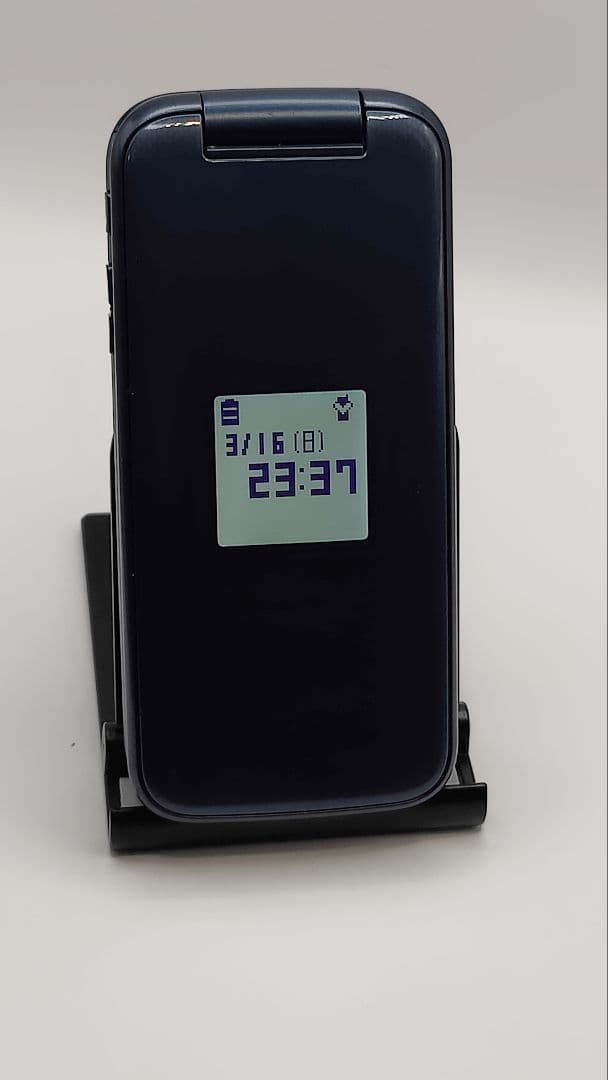 ✨ docomo らくらくホン F-01M ネイビー 携帯電話本体