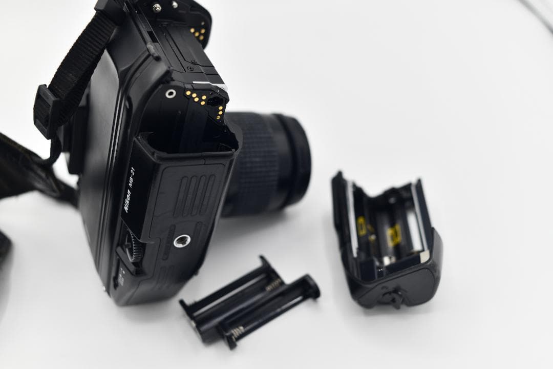 Nikon F4 一眼レフカメラ